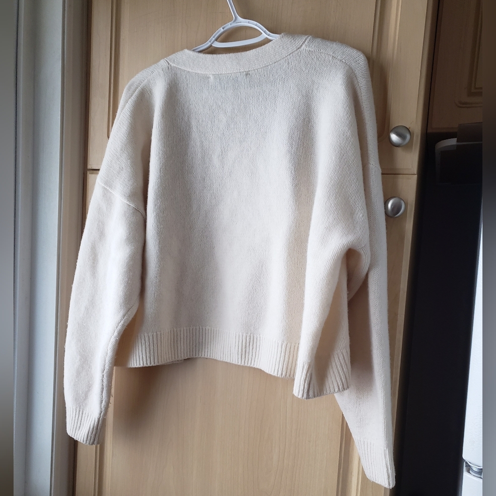 Zara 100% Wool Oversized Cream Button-Up Women's Sweater - Picture 9 of 12